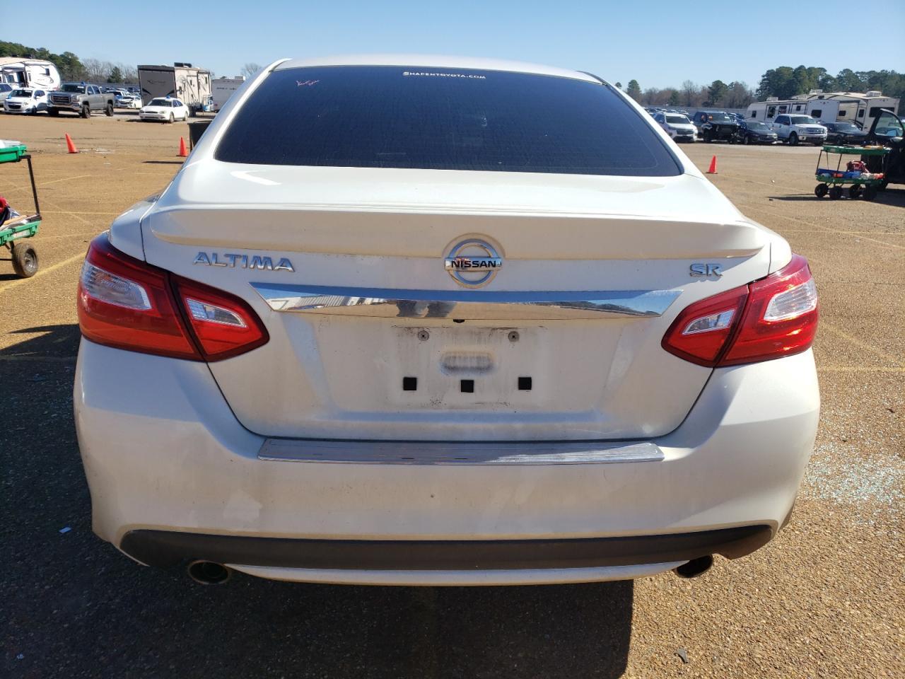 2016 NISSAN ALTIMA 2.5 - Фото 6