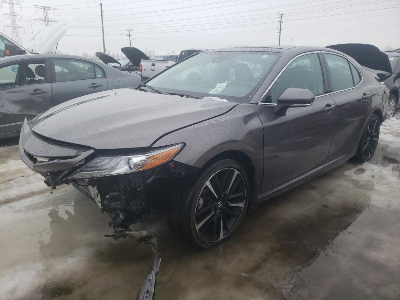 2019 TOYOTA CAMRY XSE