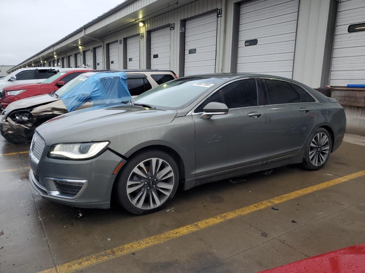 2017 LINCOLN MKZ RESERV car image