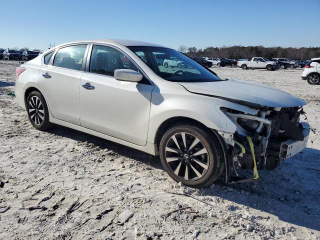 2015 Nissan Altima 2.5 - Image 4