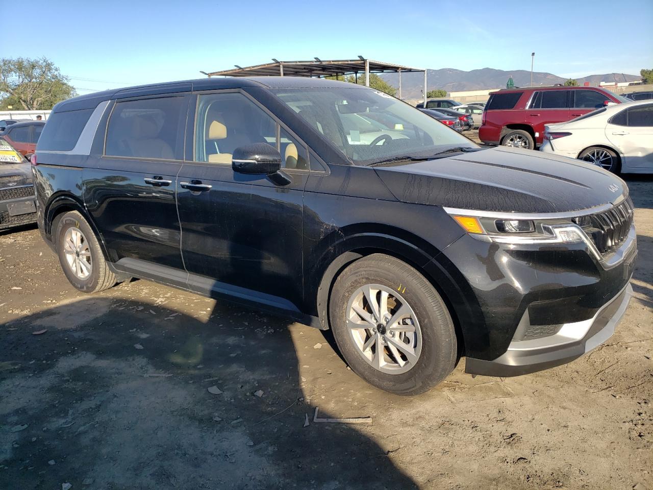 2024 KIA CARNIVAL L - Фото 4