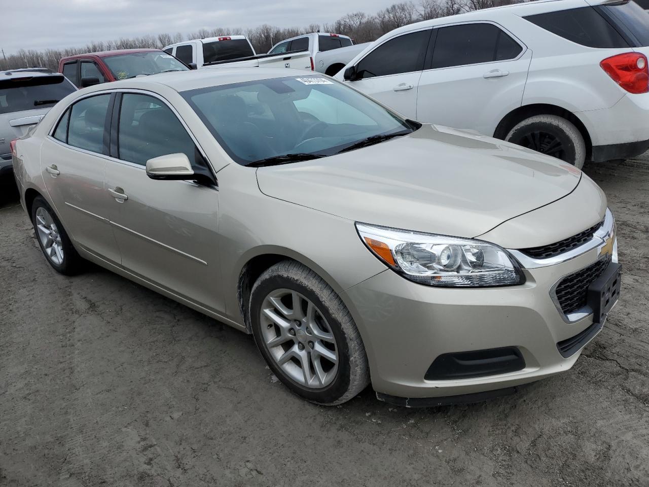 2015 CHEVROLET MALIBU 1LT - Image 4
