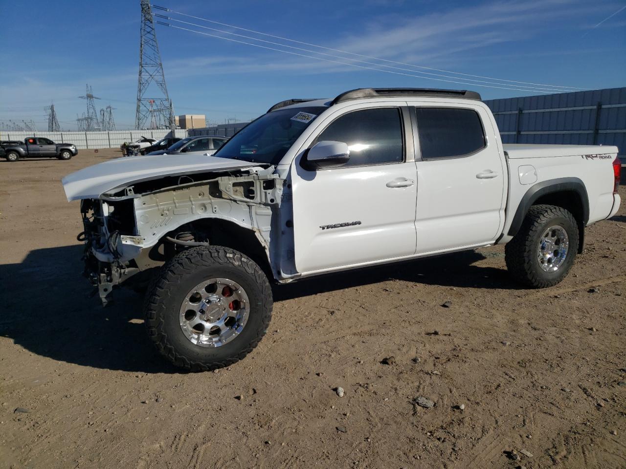 2017 TOYOTA TACOMA DOU