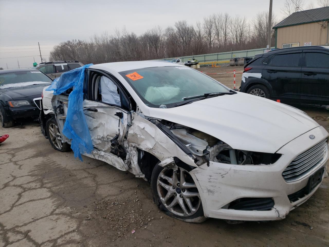 2013 FORD FUSION SE - Фото 4