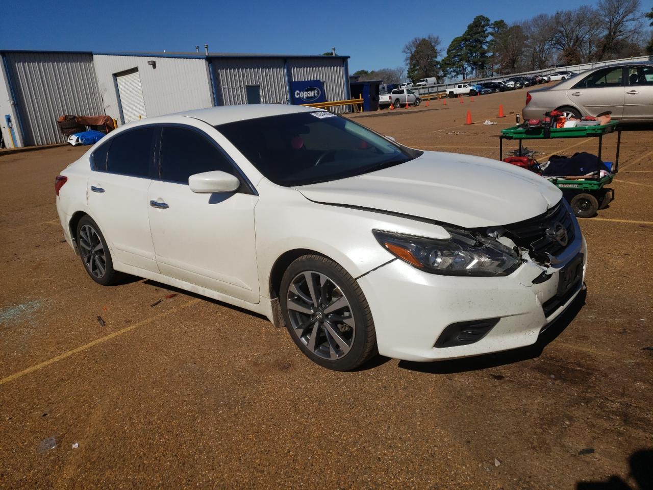 2016 NISSAN ALTIMA 2.5 - Фото 4