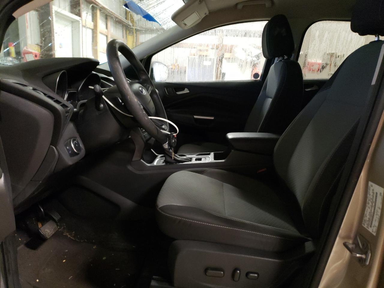 2017 FORD ESCAPE SE - Фото 7
