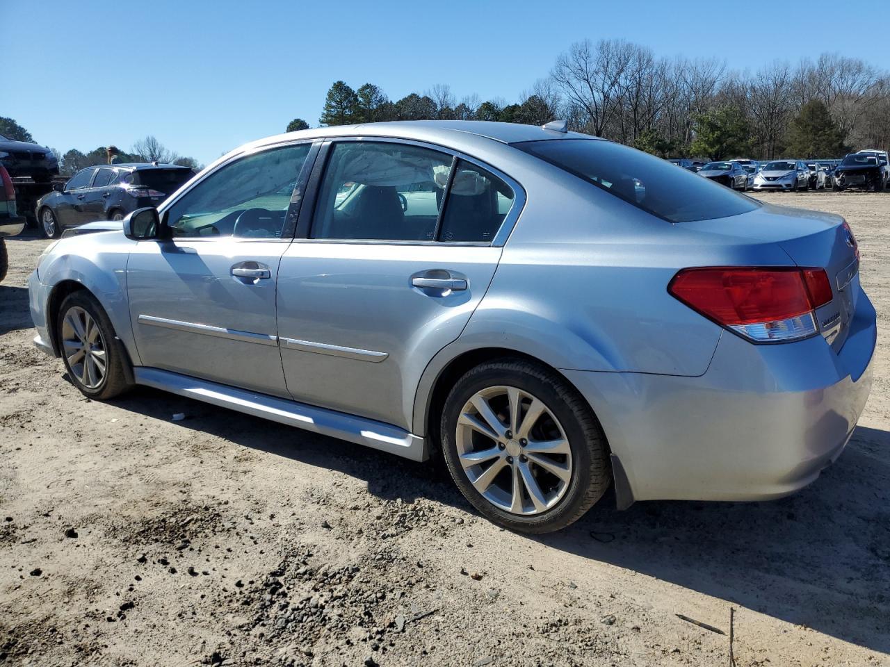 2014 SUBARU LEGACY 2.5 - Image 2