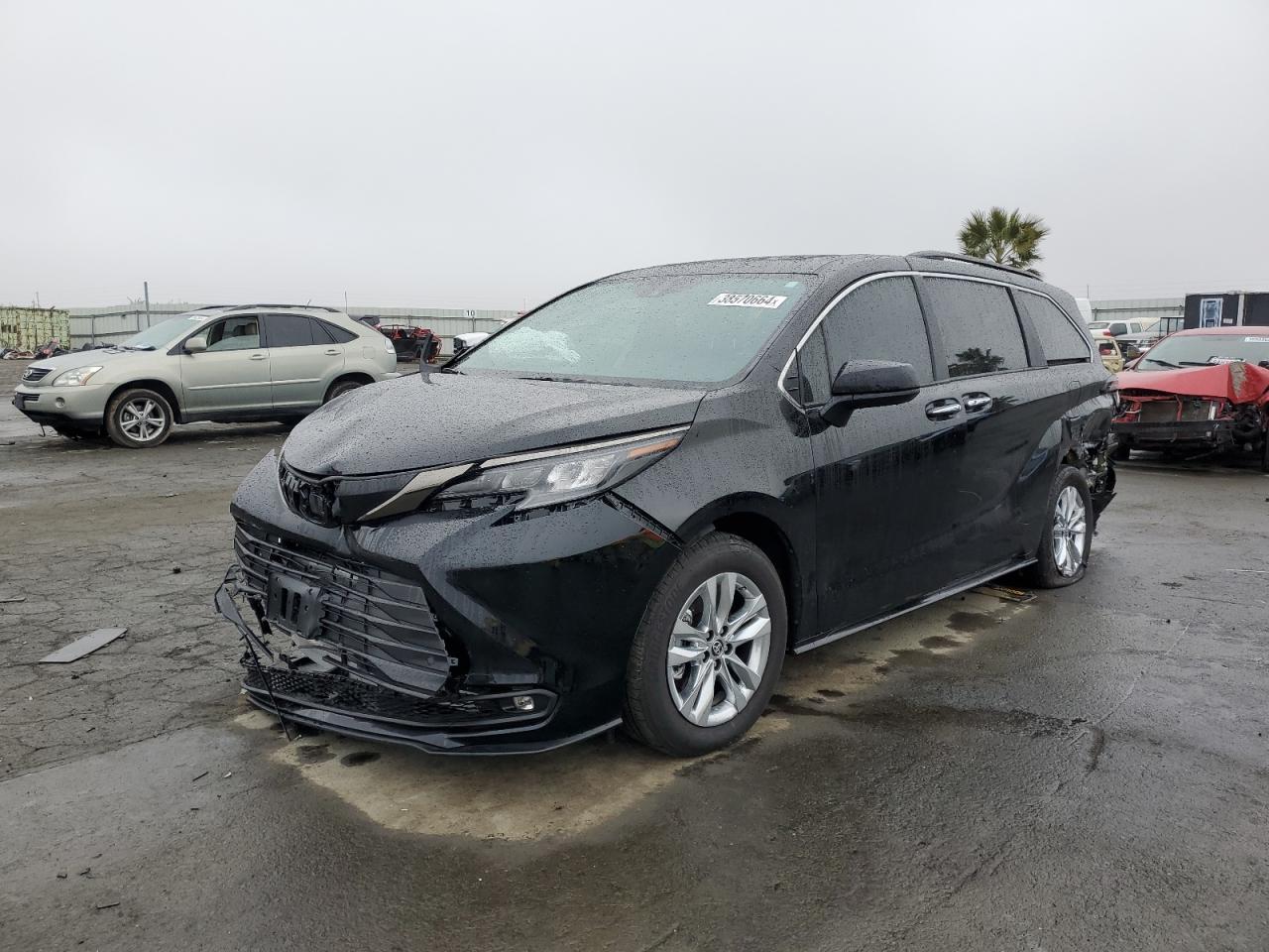 2023 TOYOTA SIENNA XSE car image