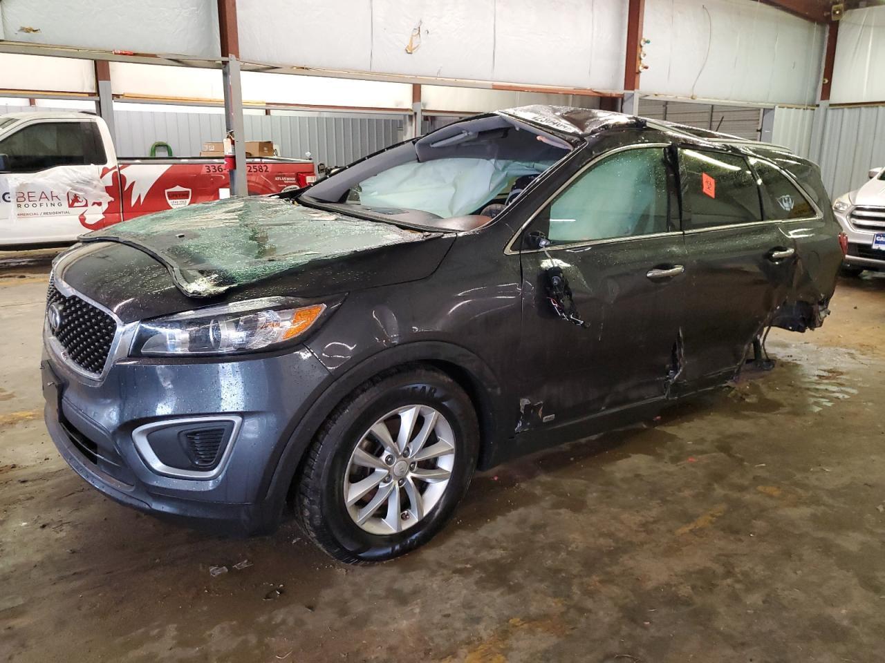 2017 KIA SORENTO LX