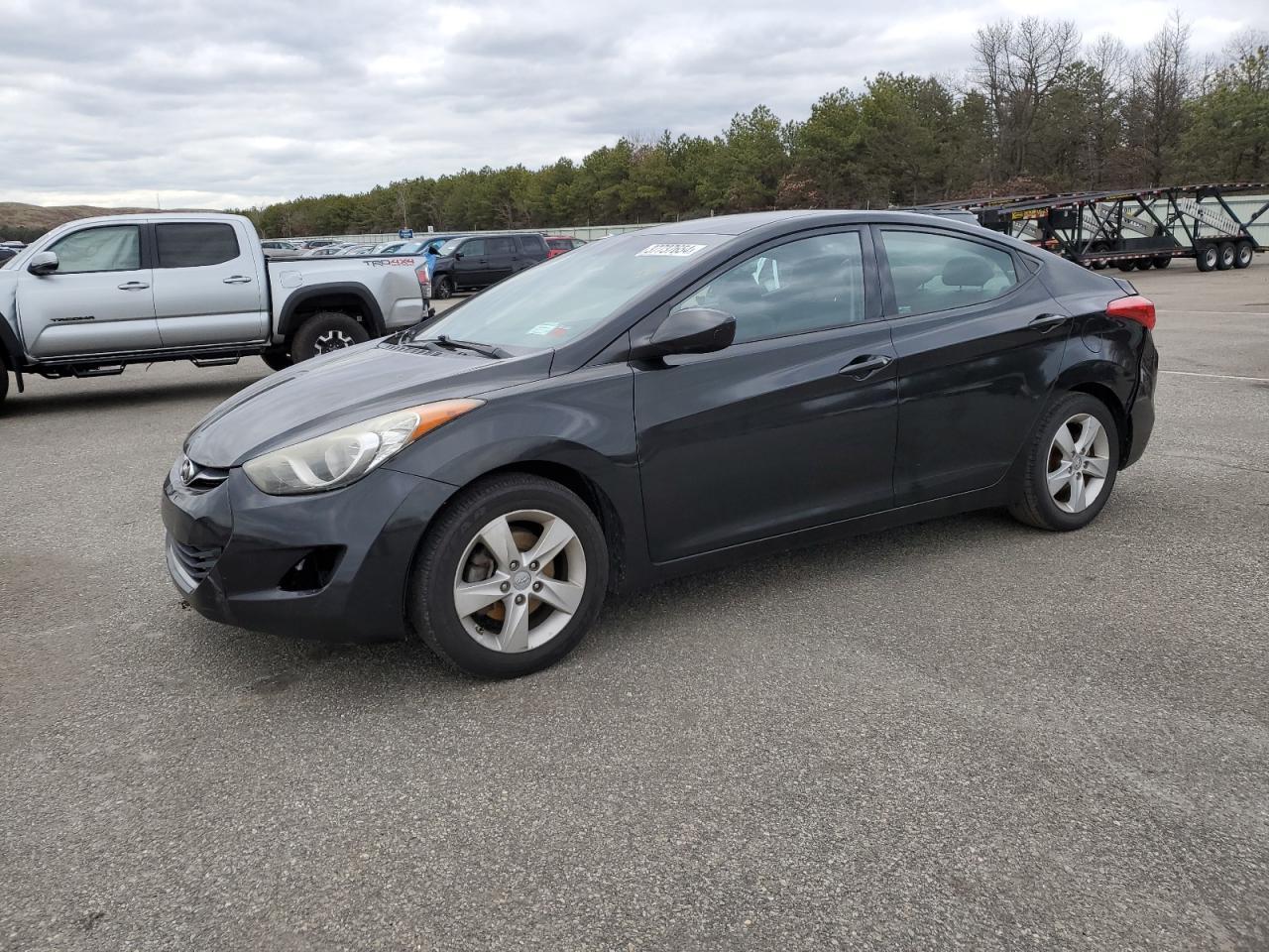 2013 HYUNDAI ELANTRA GL