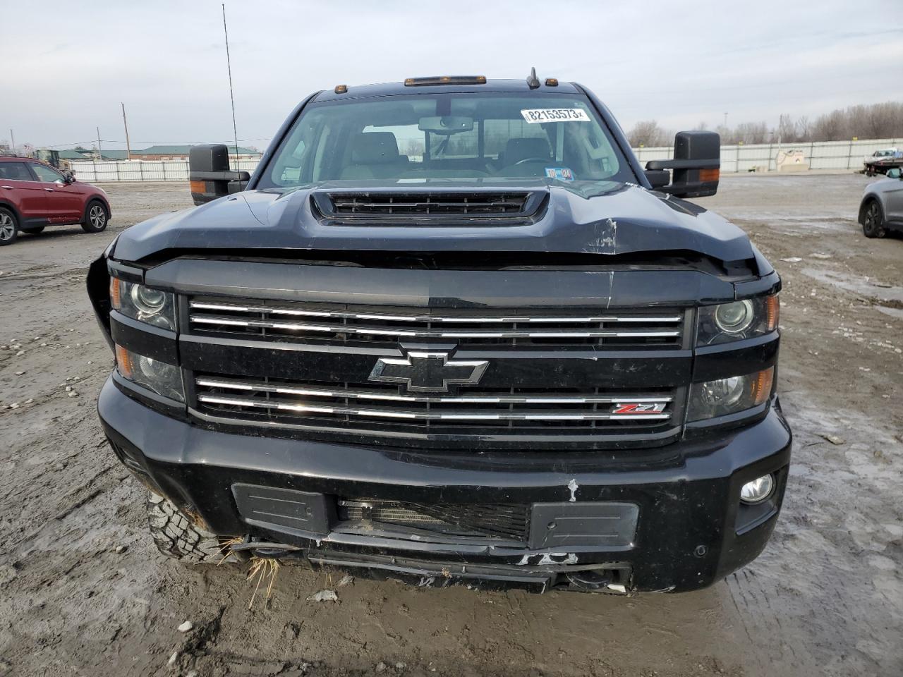 2018 CHEVROLET SILVERADO - Фото 5