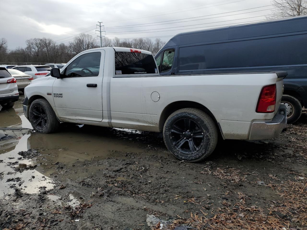 2017 RAM 1500 ST - Фото 2