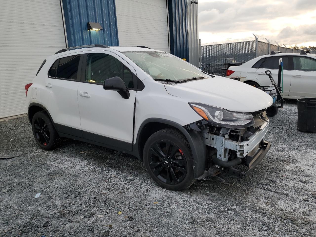 2019 CHEVROLET TRAX 1LT - Фото 4