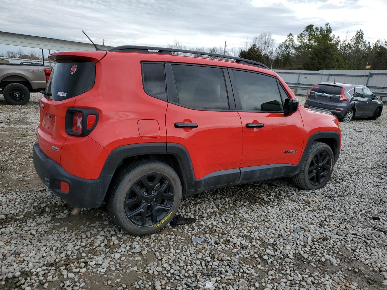 2017 JEEP RENEGADE L - Image 3