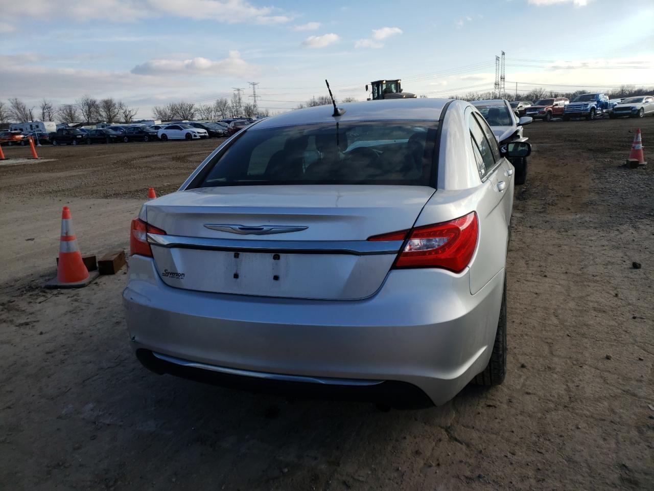 2012 CHRYSLER 200 LX - Image 6