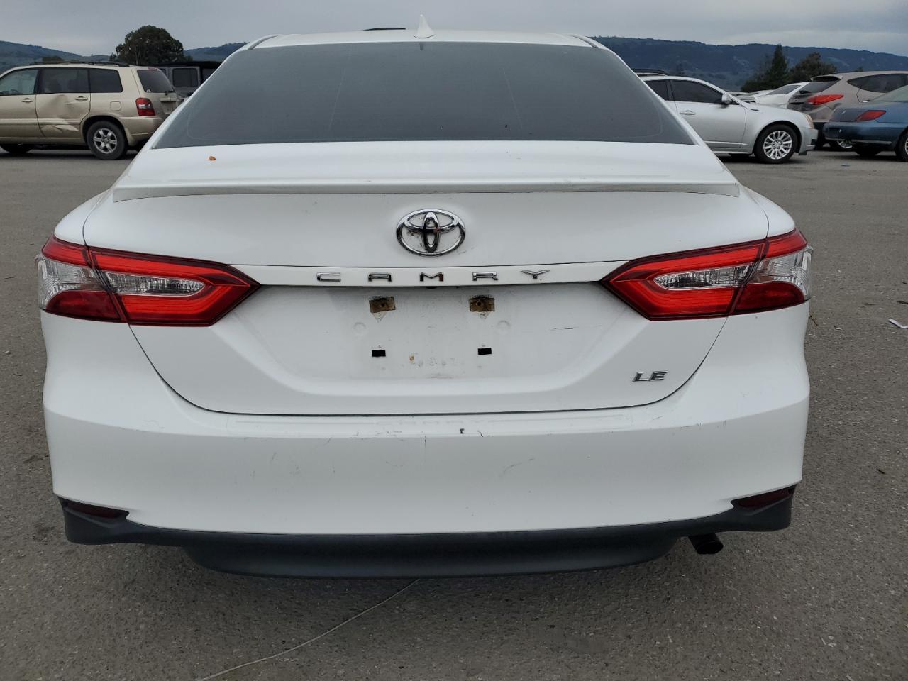 2019 TOYOTA CAMRY L - Image 6