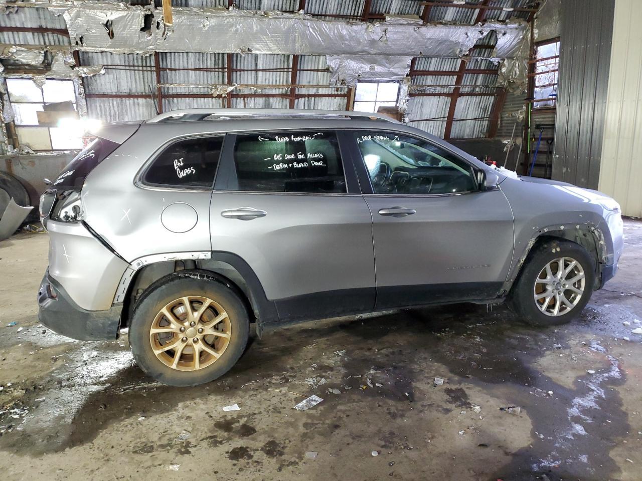 2017 JEEP CHEROKEE L - Image 3