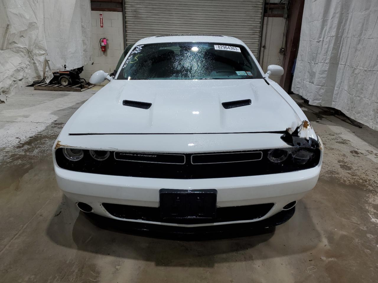 2017 DODGE CHALLENGER - Image 5