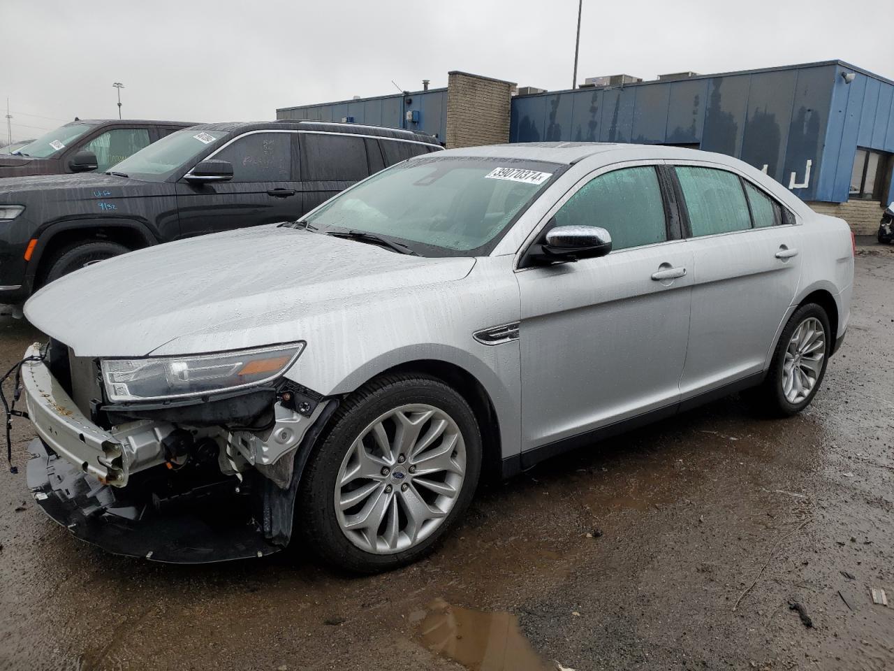2018 FORD TAURUS LIM