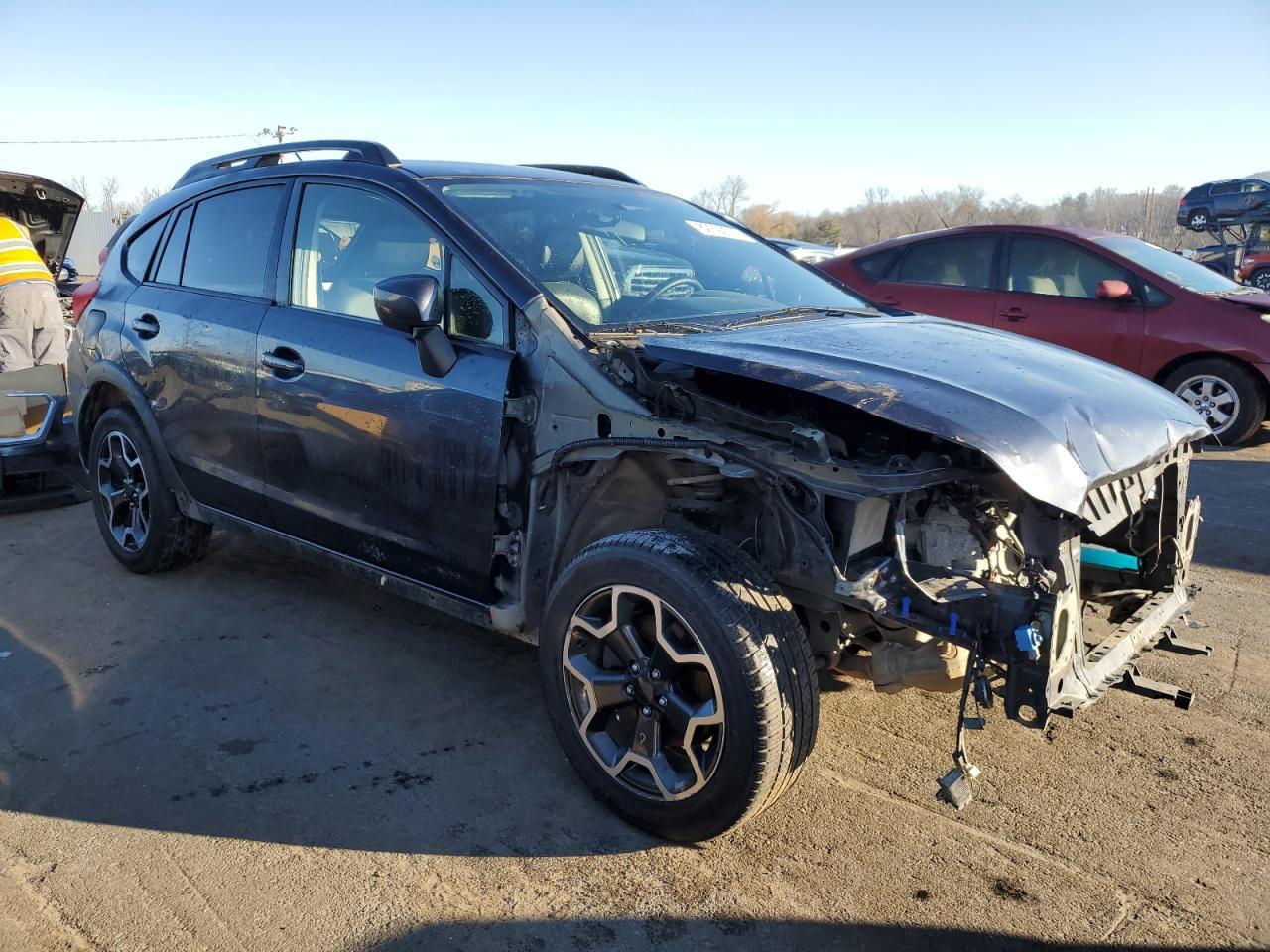 2015 SUBARU XV CROSSTR - Image 4
