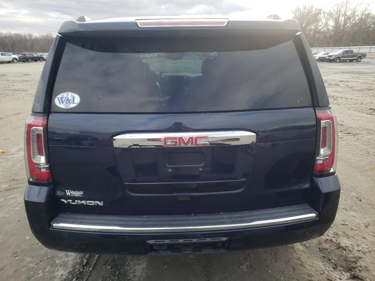 2017 GMC YUKON DENA - Фото 6