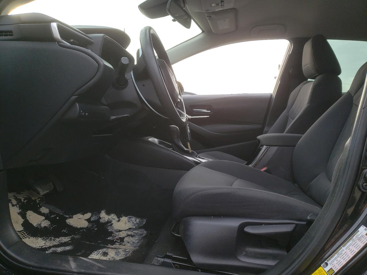 2021 TOYOTA COROLLA LE - Фото 7