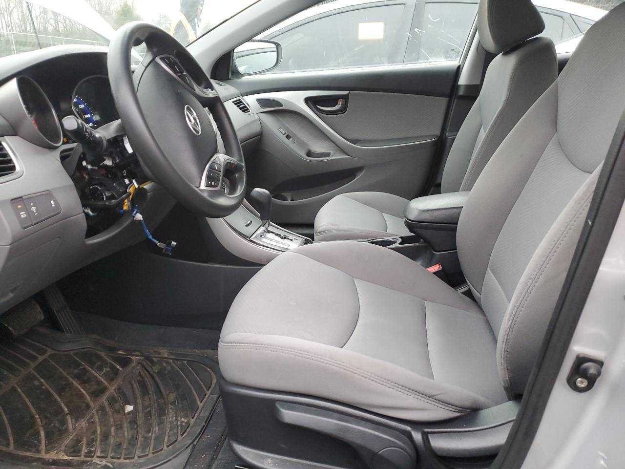2013 HYUNDAI ELANTRA GL - Image 7
