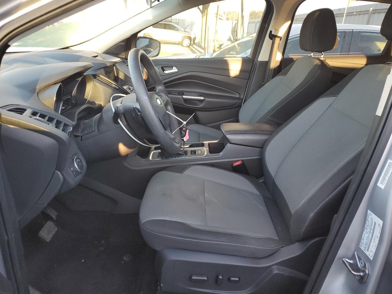2017 FORD ESCAPE SE - Image 7