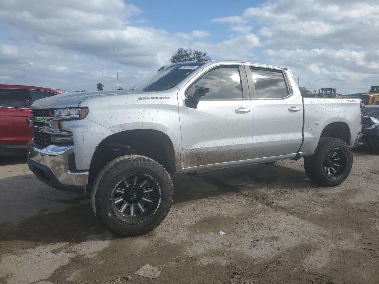 2019 CHEVROLET SILVERADO