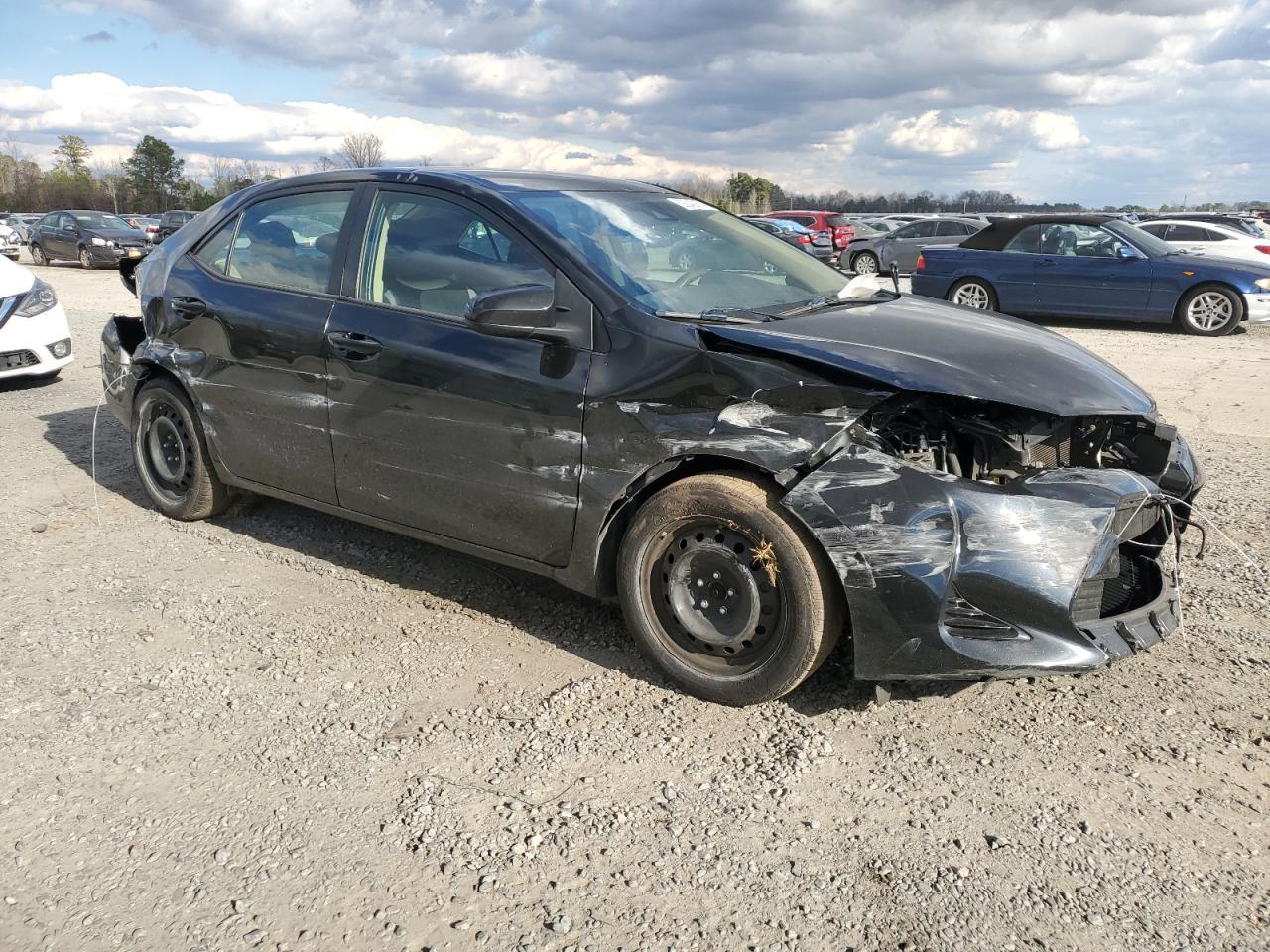 2019 TOYOTA COROLLA L - Image 4