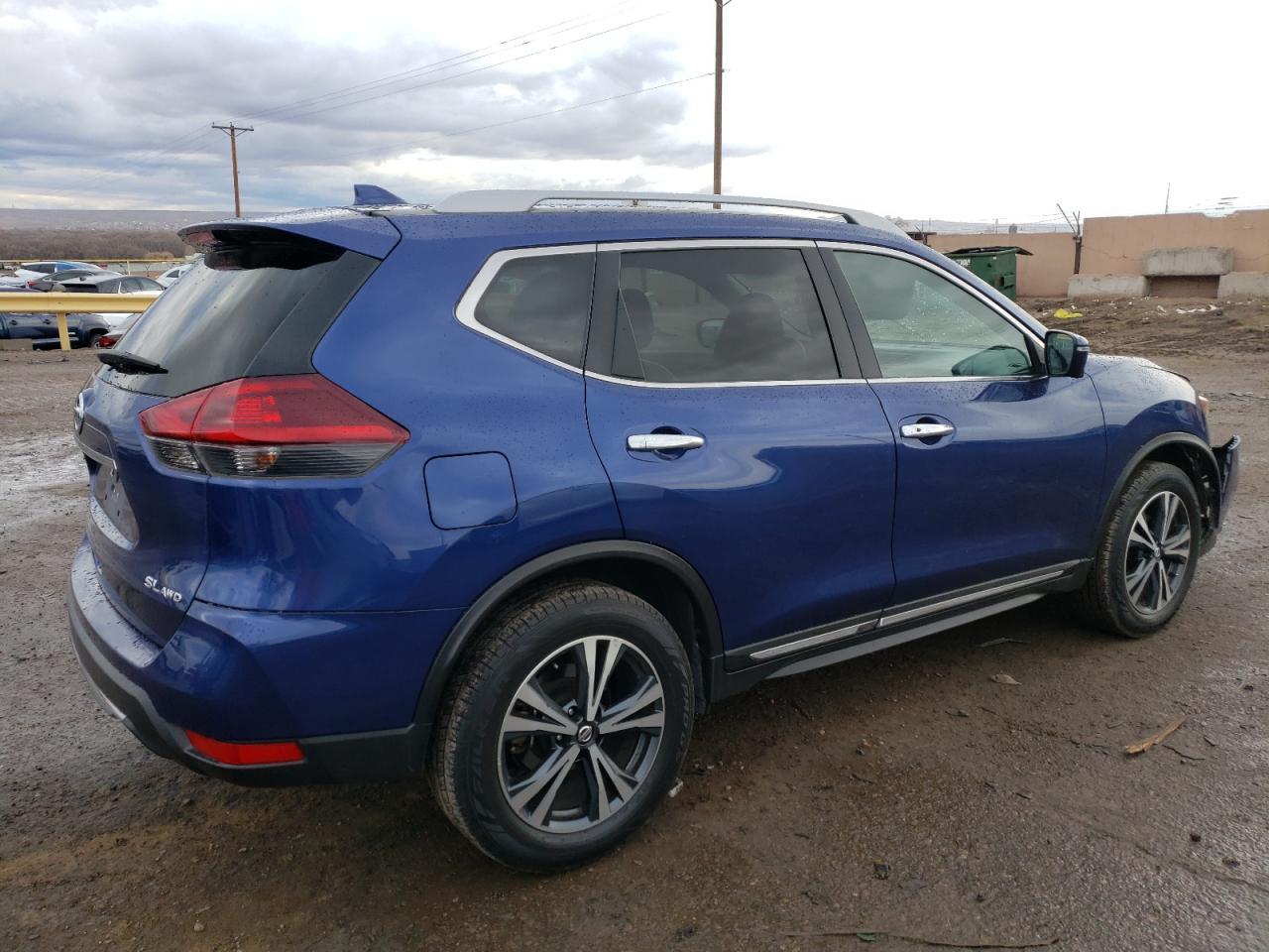 2018 NISSAN ROGUE S - Image 3