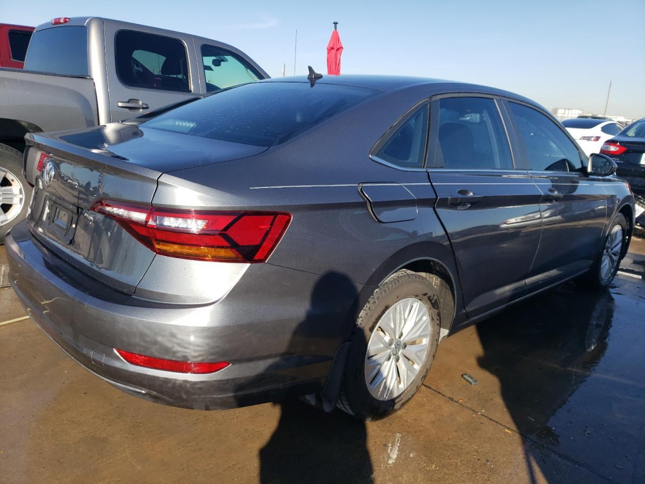 2019 VOLKSWAGEN JETTA S - Image 3