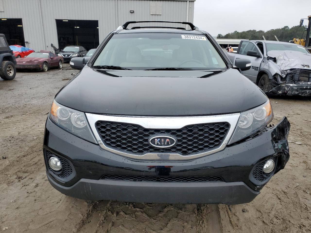 2012 KIA SORENTO EX - Image 5