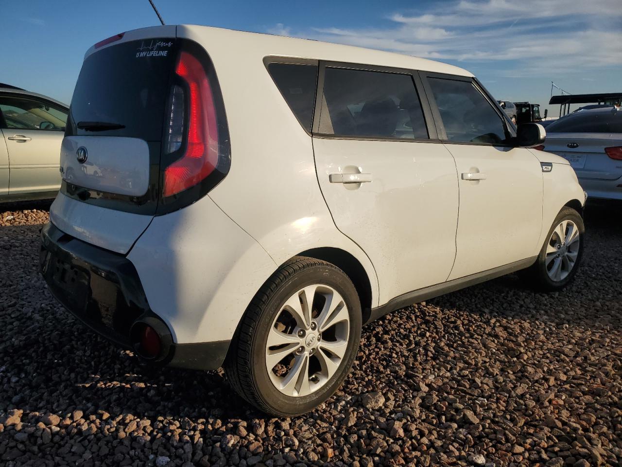 2016 KIA SOUL + - Image 3