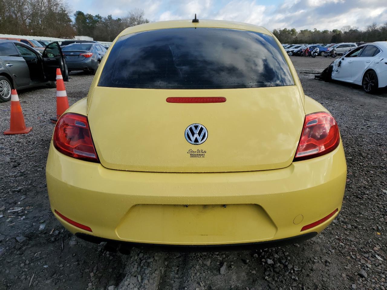 2015 VOLKSWAGEN BEETLE 1.8 - Фото 6