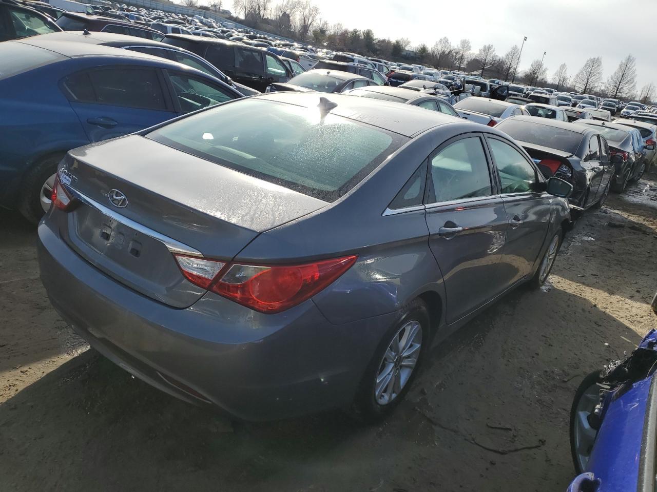 2013 HYUNDAI SONATA GLS - Фото 3