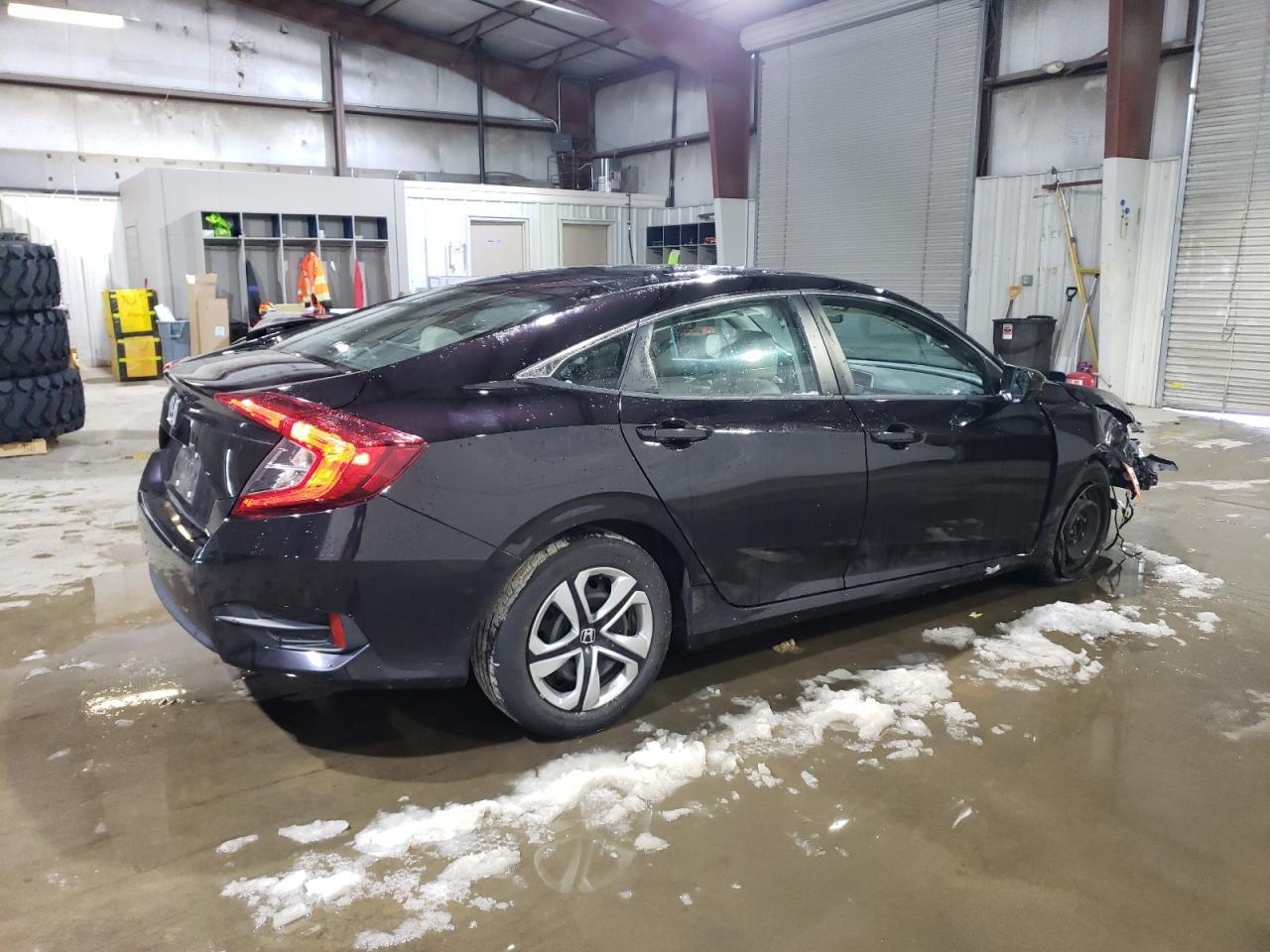 2017 HONDA CIVIC LX - Фото 3