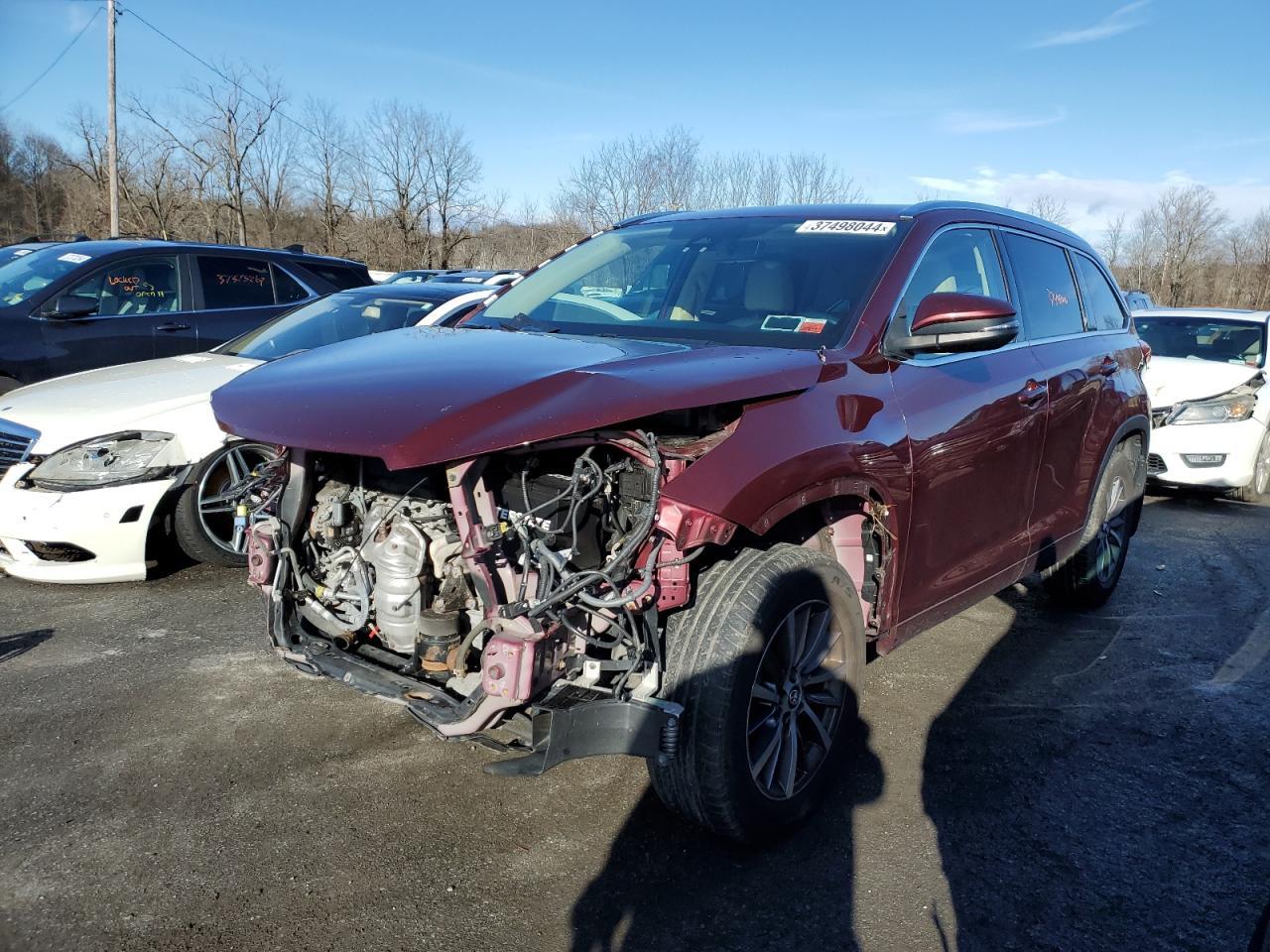 2018 TOYOTA HIGHLANDER