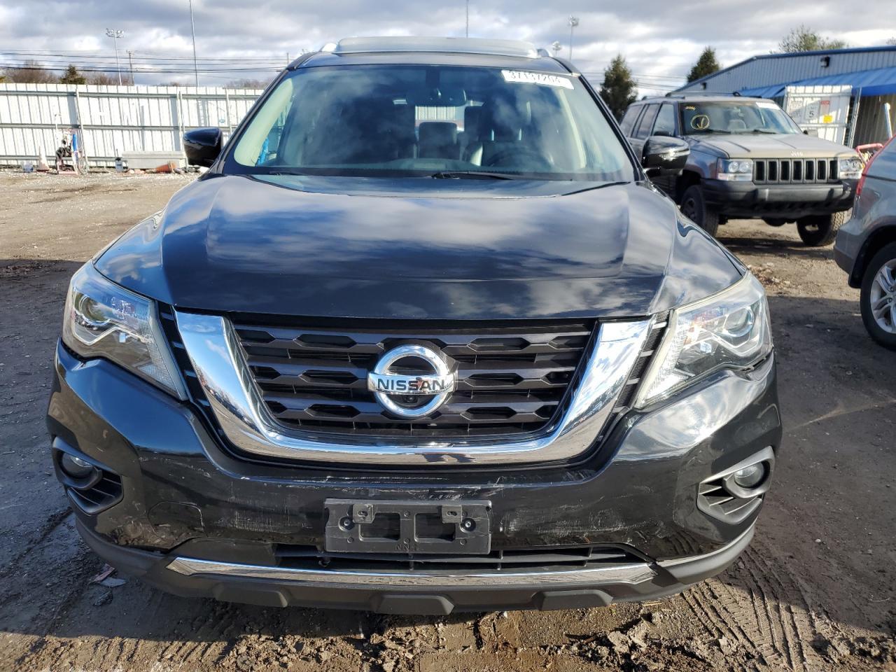 2018 NISSAN PATHFINDER - Фото 5