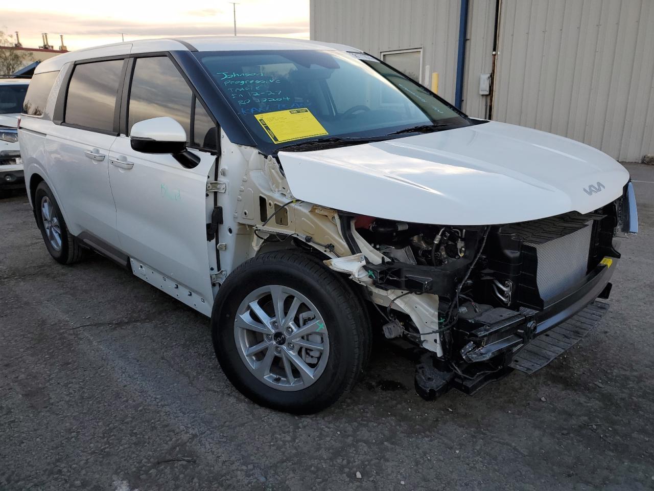 2024 KIA CARNIVAL L - Фото 4