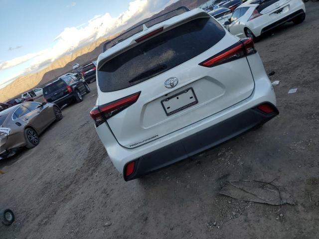 2021 Toyota Highlander L - Image 6