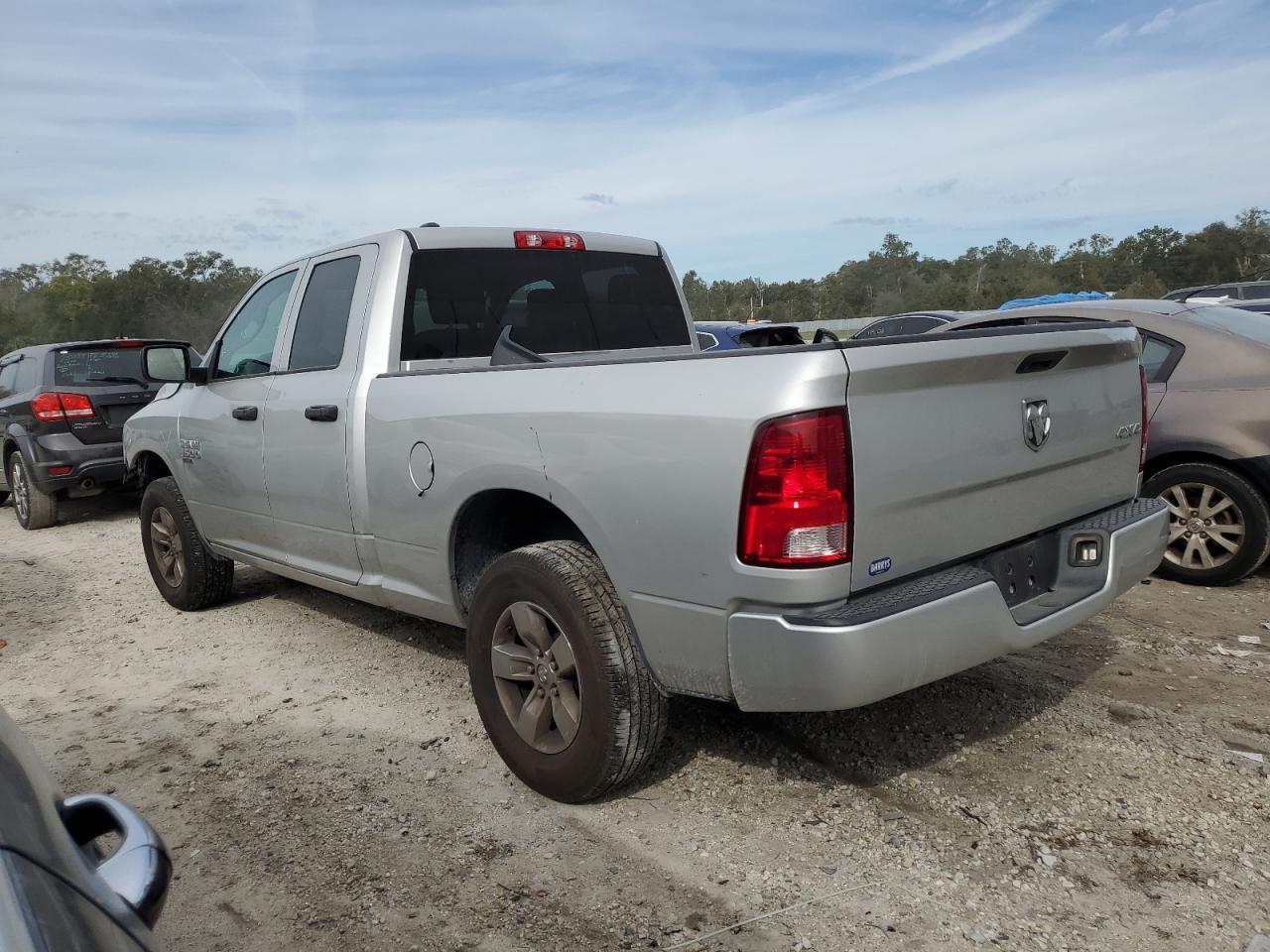 2019 RAM 1500 CLASS - Image 2