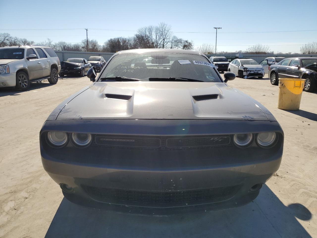 2017 DODGE CHALLENGER - Image 5