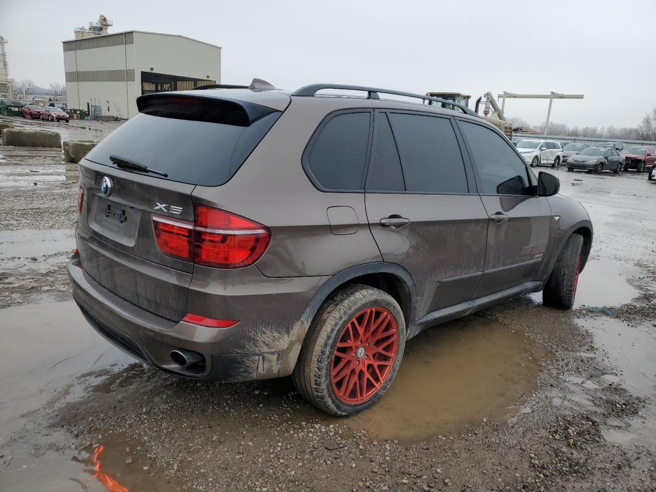 2012 BMW X5 XDRIVE3 - Image 3