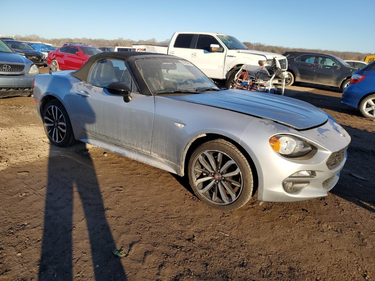 2020 FIAT 124 SPIDER - Image 4