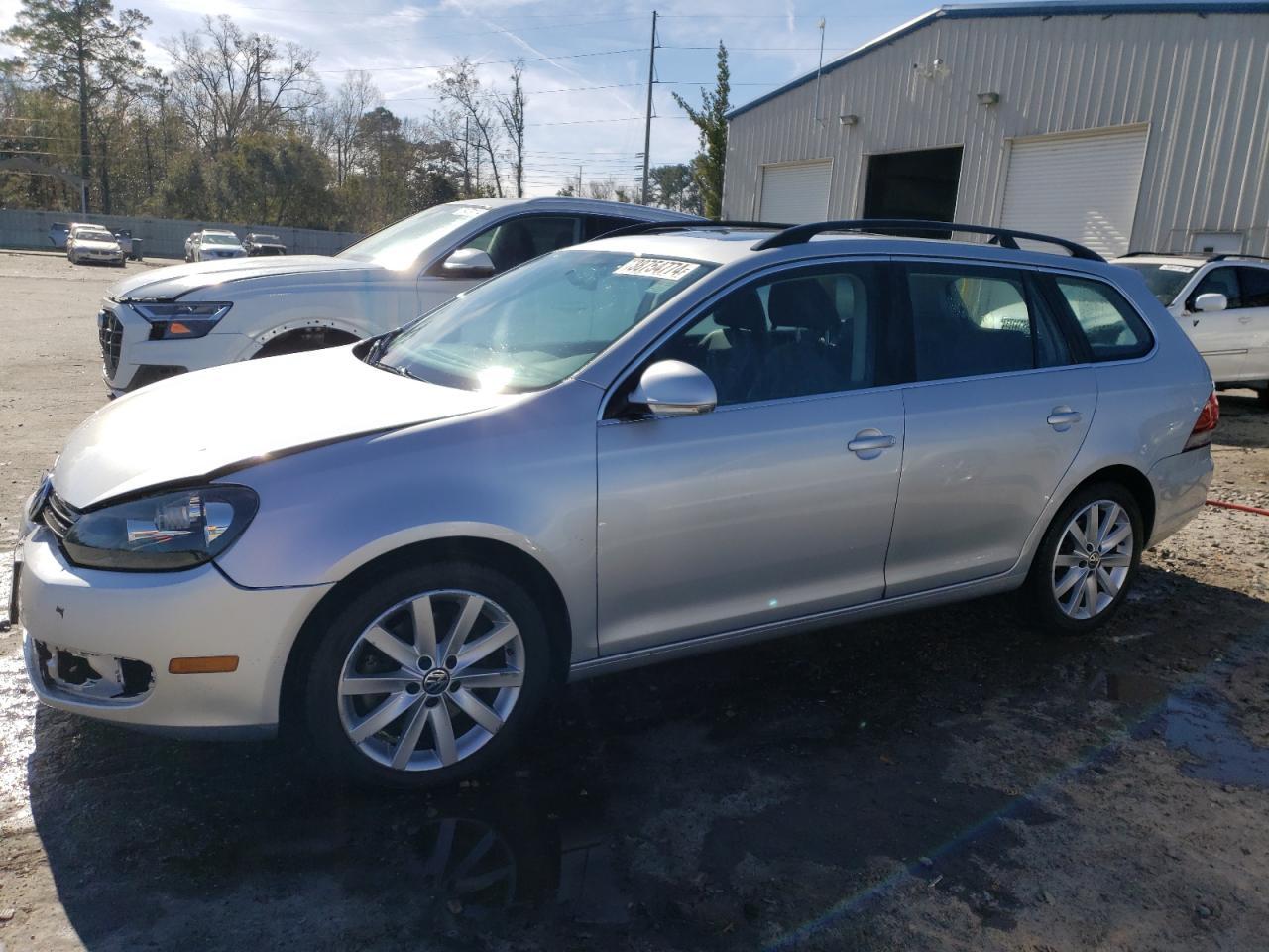 2010 VOLKSWAGEN JETTA TDI car image