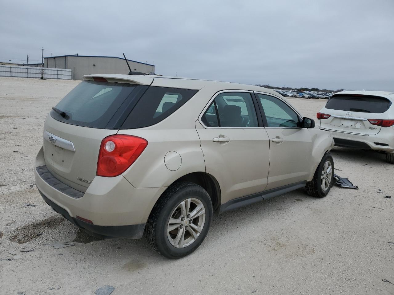 2015 CHEVROLET EQUINOX LS - Фото 3