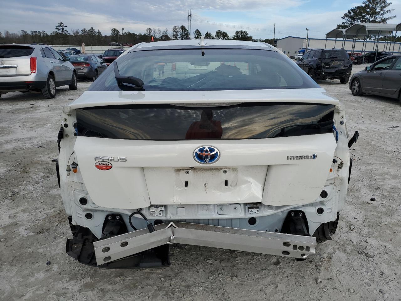 2016 TOYOTA PRIUS - Image 6