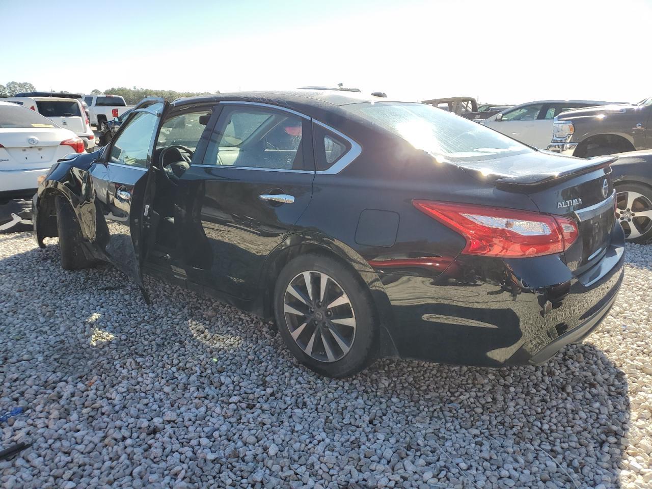2017 NISSAN ALTIMA 2.5 - Image 2