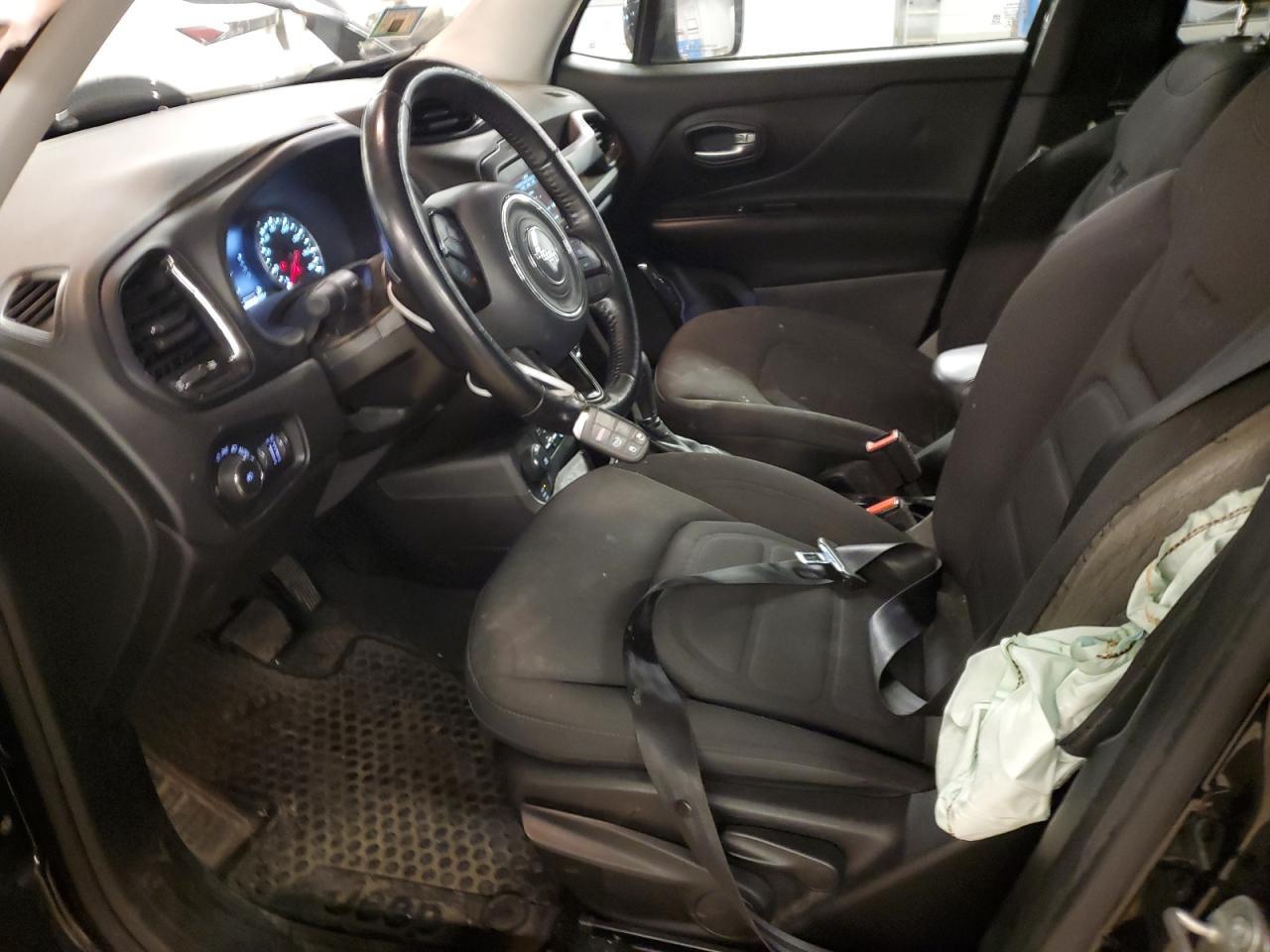 2017 JEEP RENEGADE L - Image 7